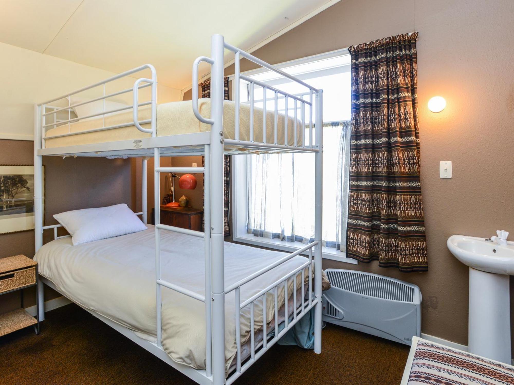 Jacaranda Lodge - Napier Hill Holiday Home Eksteriør bilde
