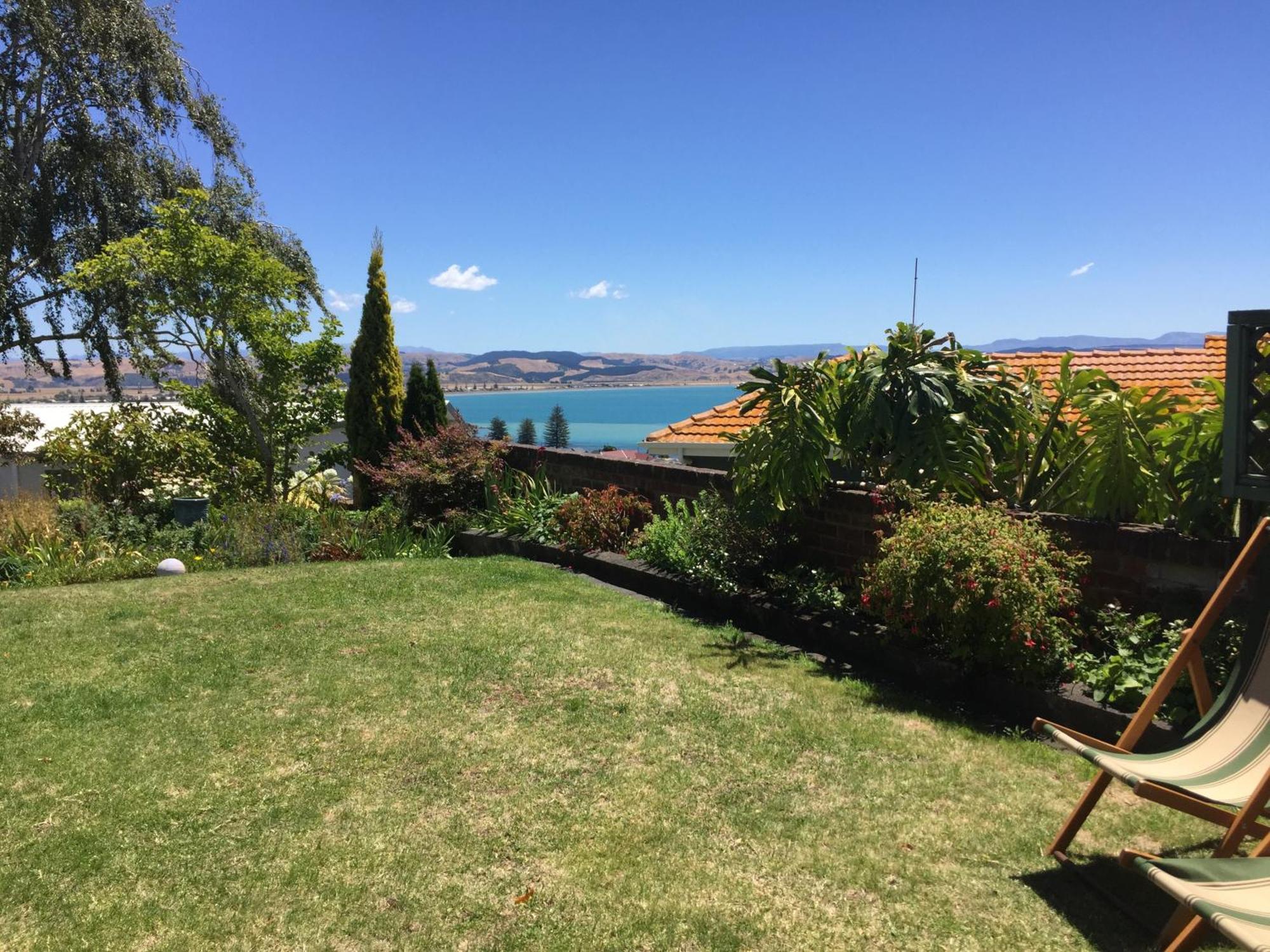 Jacaranda Lodge - Napier Hill Holiday Home Eksteriør bilde